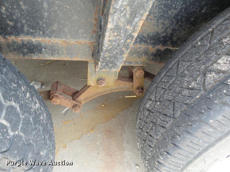 image for item DE7781 2010 Gold Star utility trailer