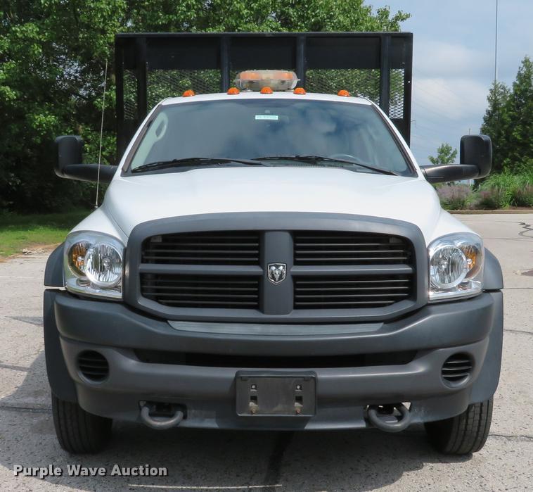 image for item DE8127 2009 Dodge Ram 4500 dump flatbed truck