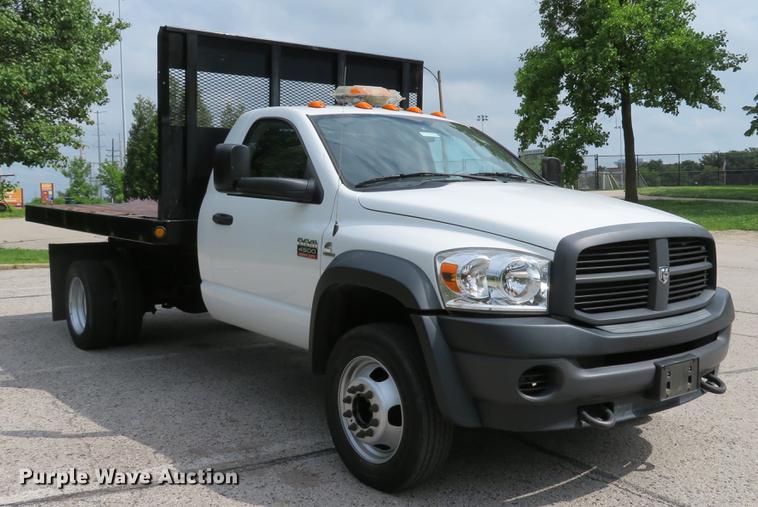 image for item DE8127 2009 Dodge Ram 4500 dump flatbed truck