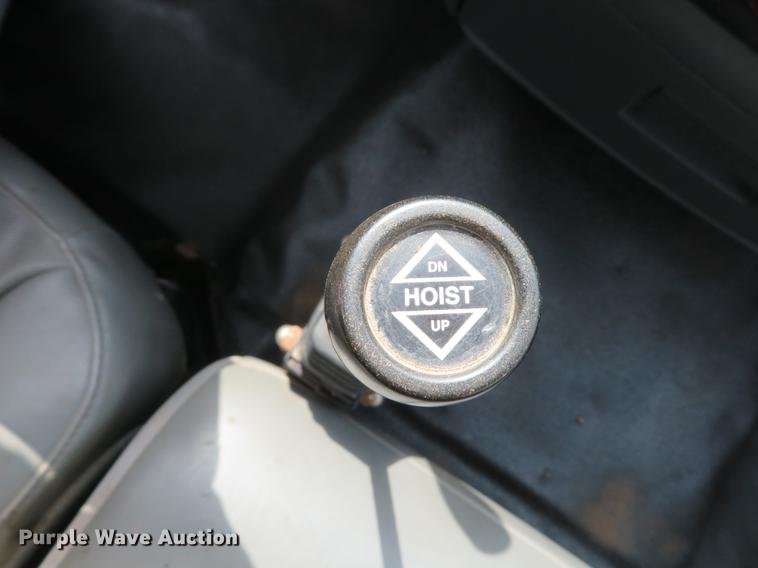 image for item DE8127 2009 Dodge Ram 4500 dump flatbed truck