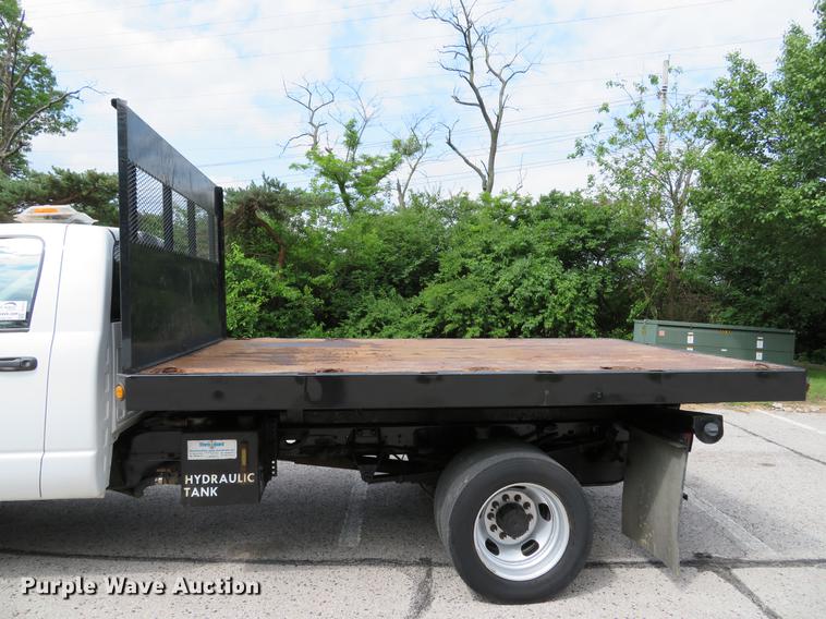 image for item DE8127 2009 Dodge Ram 4500 dump flatbed truck