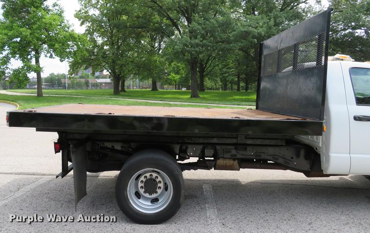 image for item DE8127 2009 Dodge Ram 4500 dump flatbed truck
