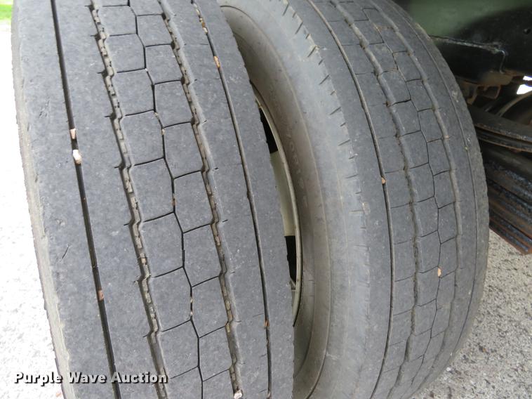 image for item DE8127 2009 Dodge Ram 4500 dump flatbed truck