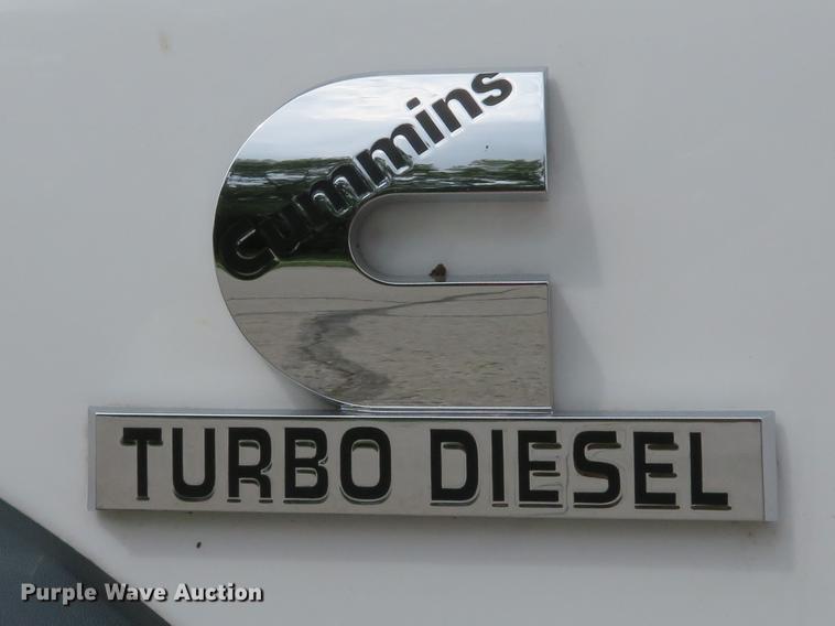 image for item DE8127 2009 Dodge Ram 4500 dump flatbed truck