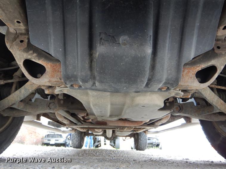 image for item DE8340 2000 Chevrolet Silverado 1500 LS Ext. Cab pickup truck