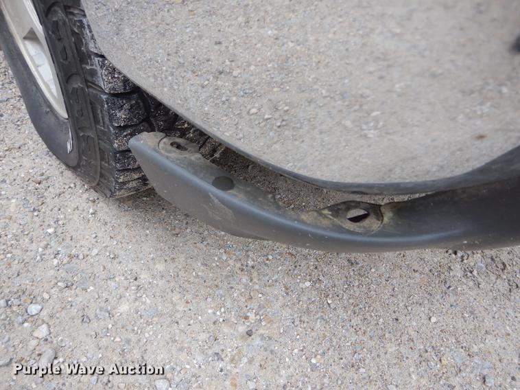 image for item DE8340 2000 Chevrolet Silverado 1500 LS Ext. Cab pickup truck