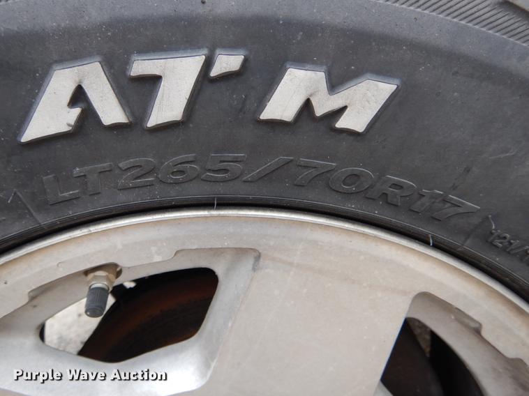 image for item DE8340 2000 Chevrolet Silverado 1500 LS Ext. Cab pickup truck