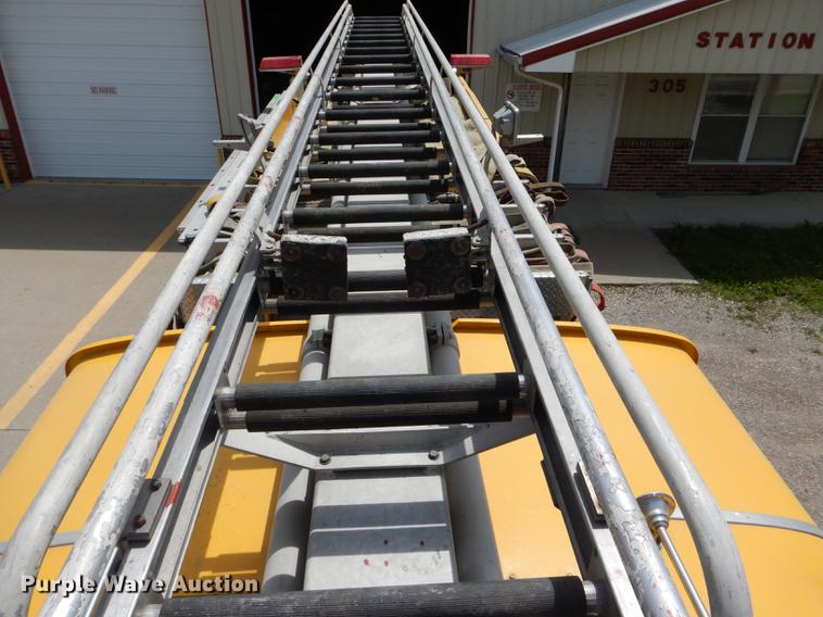 image for item DE8449 1978 American Lafrance ladder fire truck