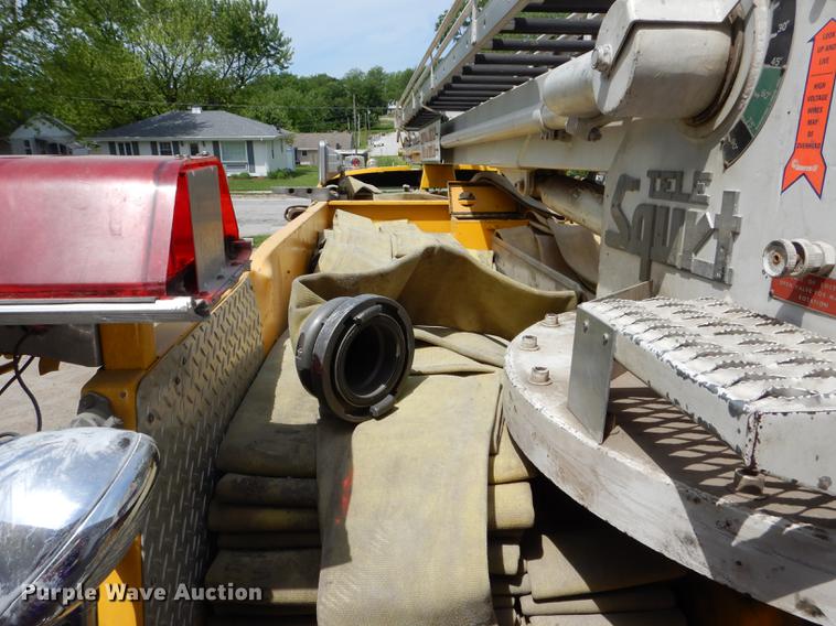 image for item DE8449 1978 American Lafrance ladder fire truck