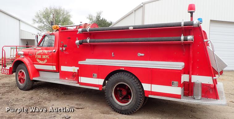 image for item DF1137 1970 Chevrolet C60 fire truck