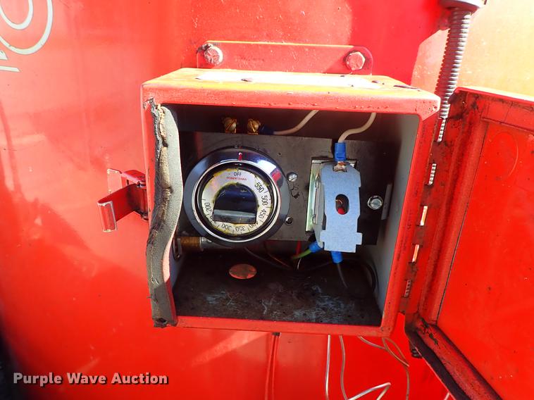 image for item DF1212 Crafco EZ Pour 100D crack sealer