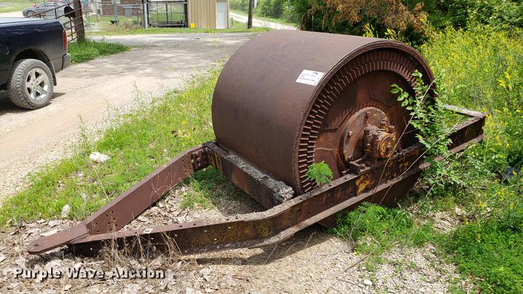 image for item DF3496 Single drum roller