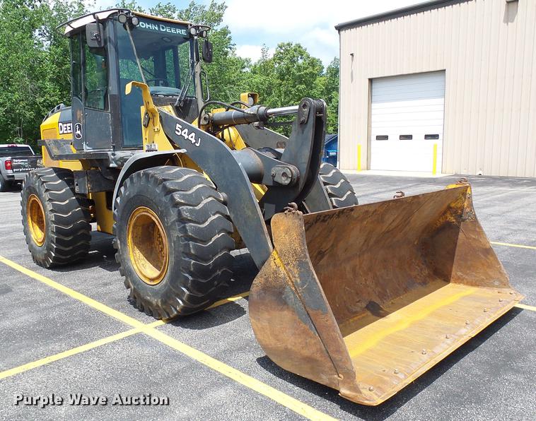 image for item DF7332 2006 John Deere 544J wheel loader