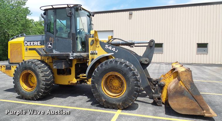 image for item DF7332 2006 John Deere 544J wheel loader