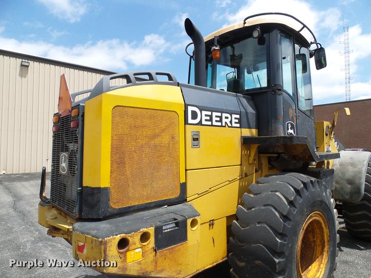 image for item DF7332 2006 John Deere 544J wheel loader