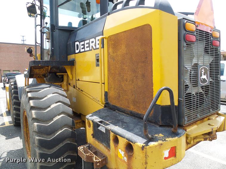 image for item DF7332 2006 John Deere 544J wheel loader