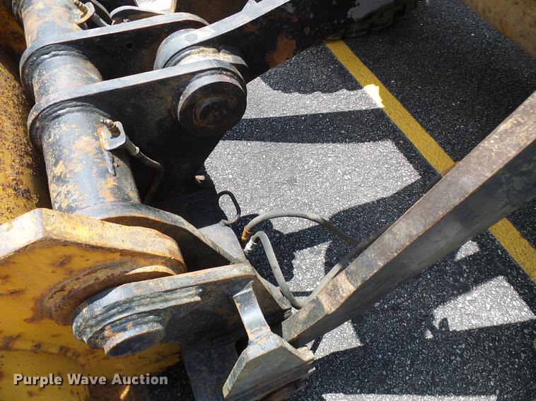 image for item DF7332 2006 John Deere 544J wheel loader