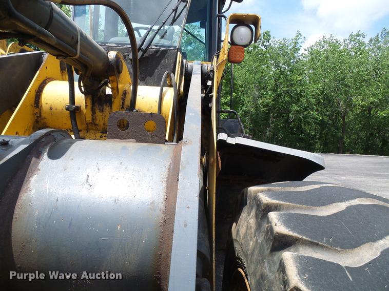 image for item DF7332 2006 John Deere 544J wheel loader