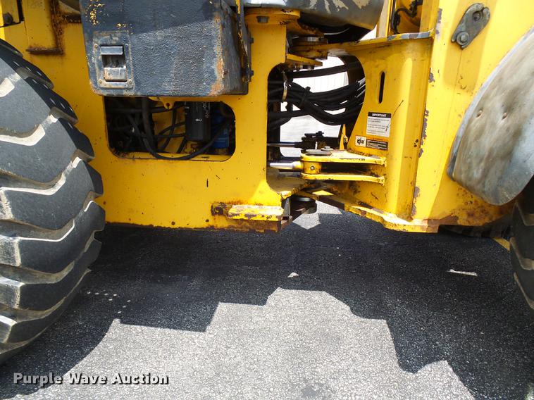 image for item DF7332 2006 John Deere 544J wheel loader
