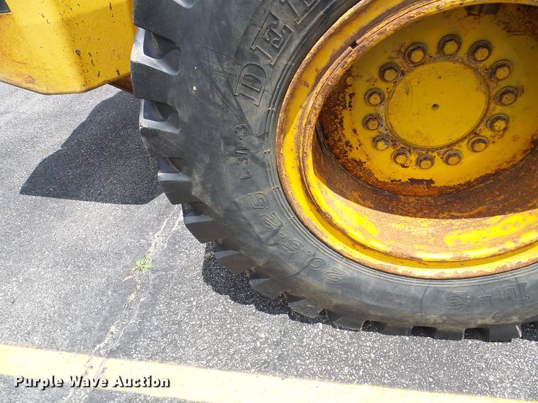 image for item DF7332 2006 John Deere 544J wheel loader