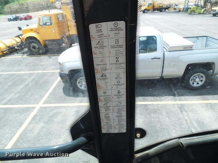 image for item DF7332 2006 John Deere 544J wheel loader