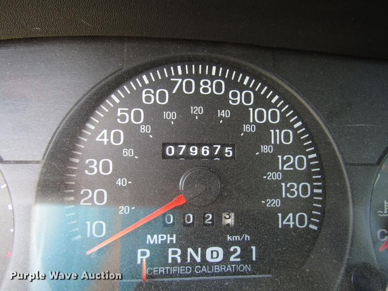 image for item DF7975 2000 Ford Crown Victoria Police Interceptor