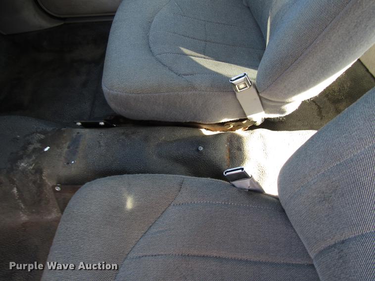 image for item DF7975 2000 Ford Crown Victoria Police Interceptor