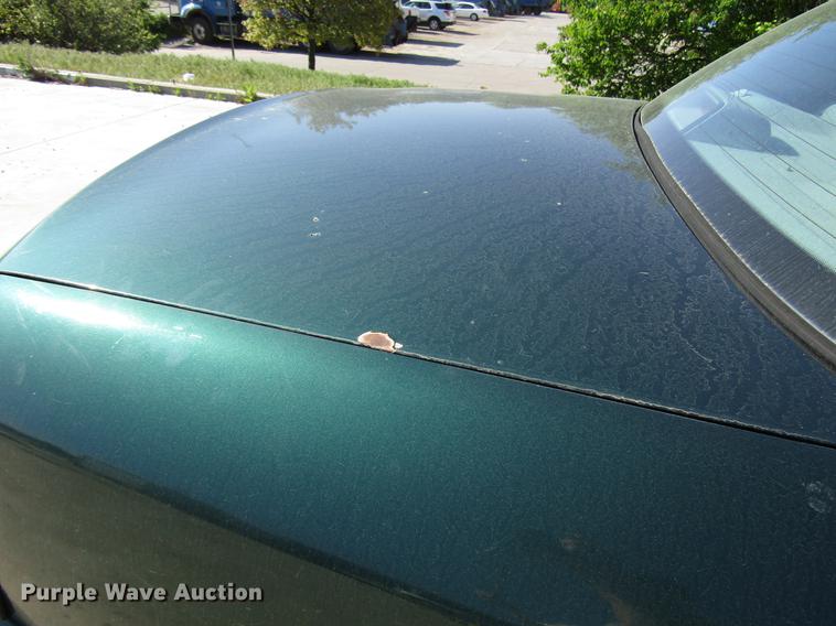 image for item DF7975 2000 Ford Crown Victoria Police Interceptor