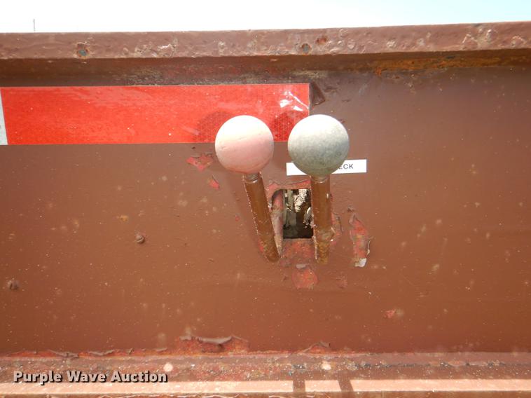 image for item DG1101 1995 Talbert T3DW-80K-HR6-T1 lowboy equipment trailer