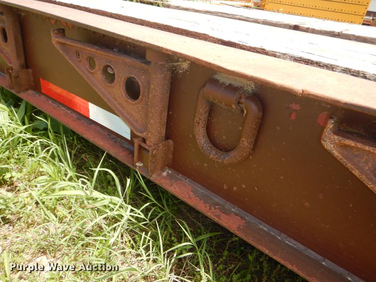 image for item DG1101 1995 Talbert T3DW-80K-HR6-T1 lowboy equipment trailer