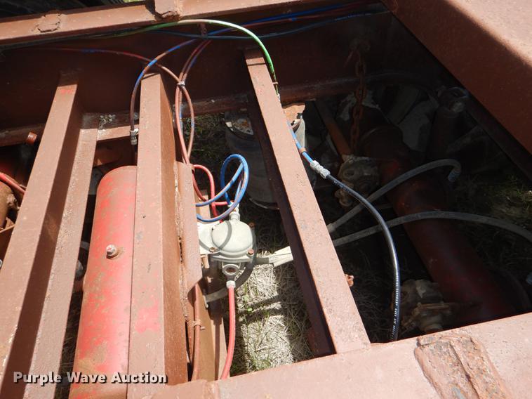 image for item DG1101 1995 Talbert T3DW-80K-HR6-T1 lowboy equipment trailer