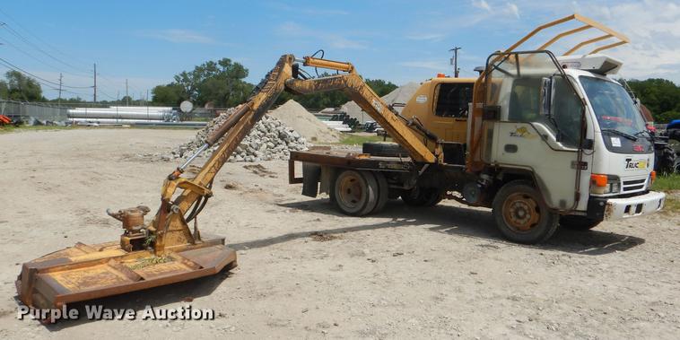 image for item DG1125 2003 GMC W5500 TrucKat flatbed truck