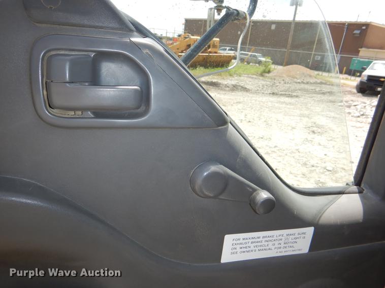 image for item DG1125 2003 GMC W5500 TrucKat flatbed truck