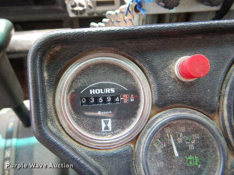 image for item DG1125 2003 GMC W5500 TrucKat flatbed truck