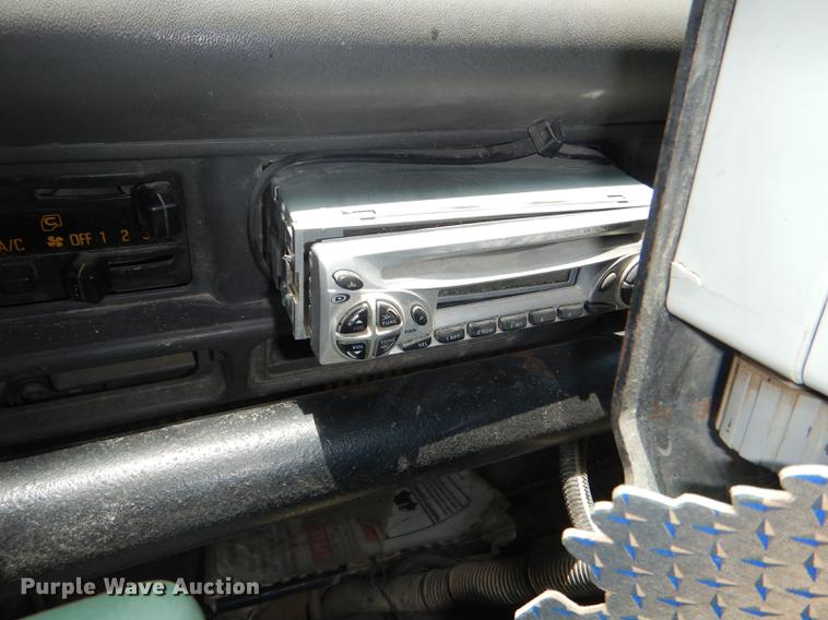 image for item DG1125 2003 GMC W5500 TrucKat flatbed truck