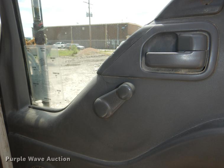 image for item DG1125 2003 GMC W5500 TrucKat flatbed truck