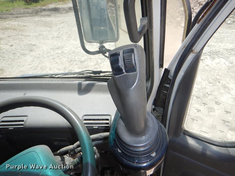 image for item DG1125 2003 GMC W5500 TrucKat flatbed truck