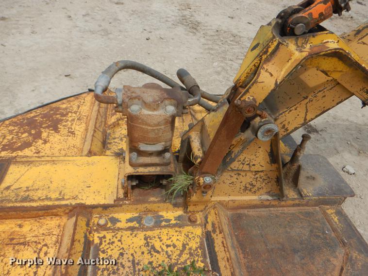 image for item DG1125 2003 GMC W5500 TrucKat flatbed truck