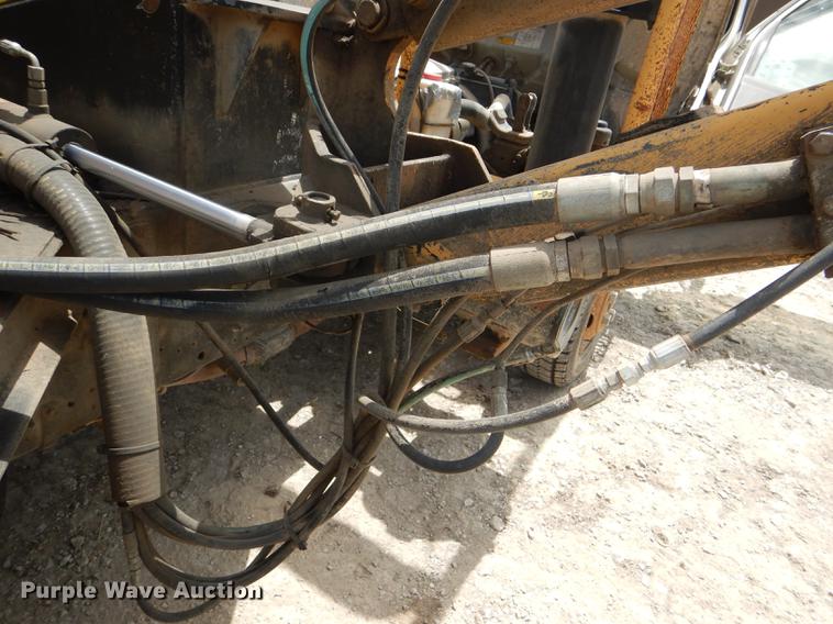 image for item DG1125 2003 GMC W5500 TrucKat flatbed truck