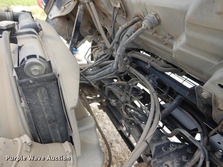 image for item DG1125 2003 GMC W5500 TrucKat flatbed truck