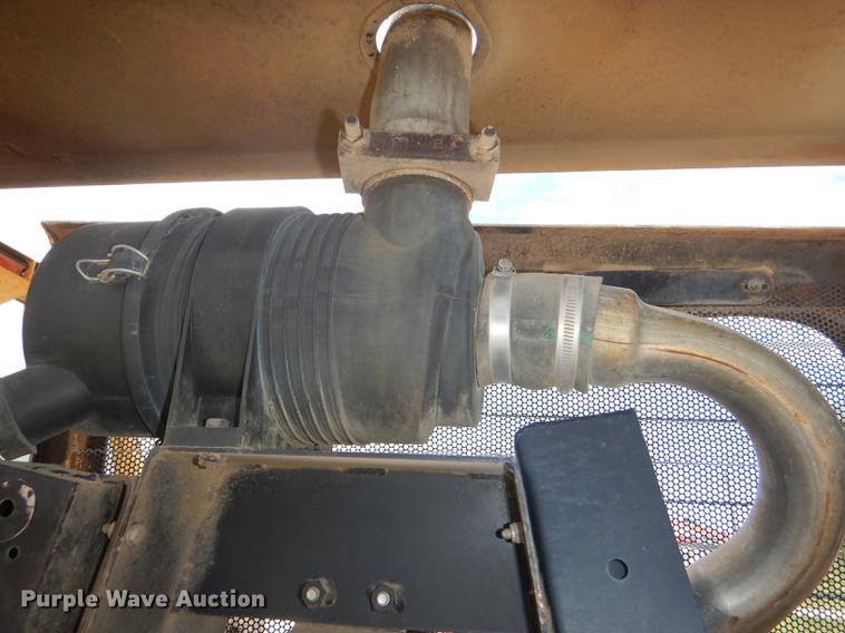 image for item DG1125 2003 GMC W5500 TrucKat flatbed truck