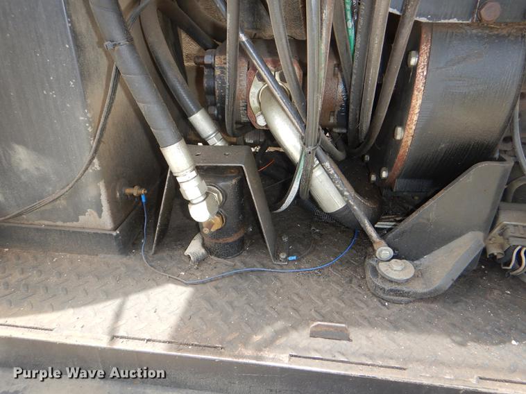 image for item DG1125 2003 GMC W5500 TrucKat flatbed truck