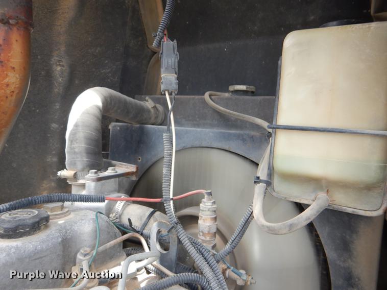 image for item DG1125 2003 GMC W5500 TrucKat flatbed truck