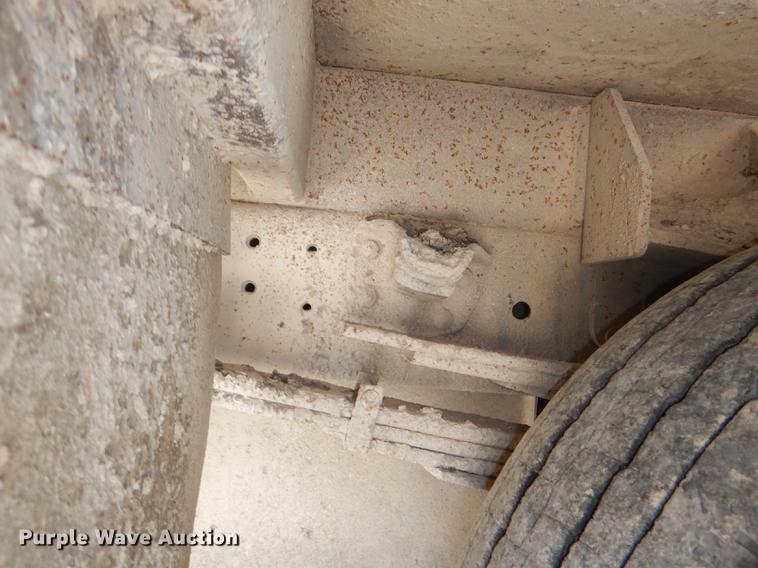 image for item DG1125 2003 GMC W5500 TrucKat flatbed truck