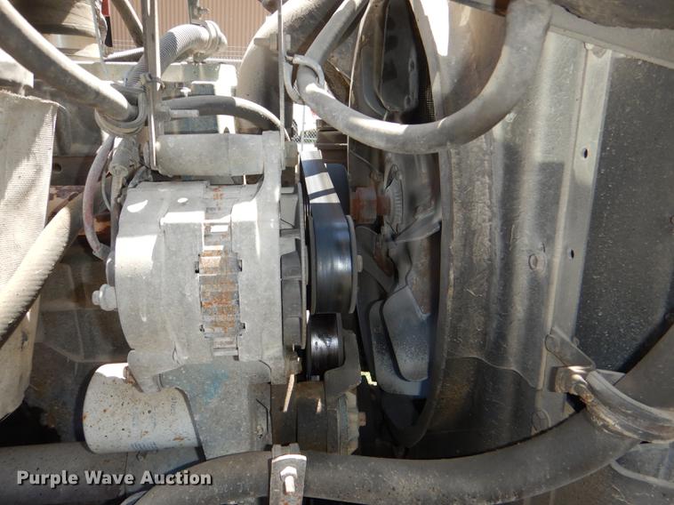 image for item DG1126 1997 International 4900 dump truck