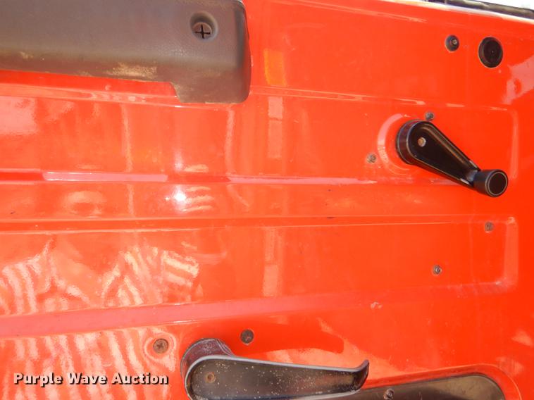 image for item DG1126 1997 International 4900 dump truck