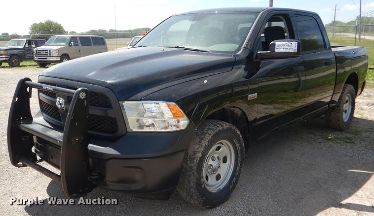 image for item DG1157 2014 Dodge Ram 1500 Crew Cab pickup truck