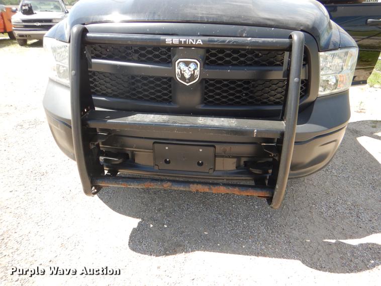 image for item DG1157 2014 Dodge Ram 1500 Crew Cab pickup truck