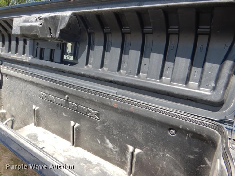 image for item DG1157 2014 Dodge Ram 1500 Crew Cab pickup truck