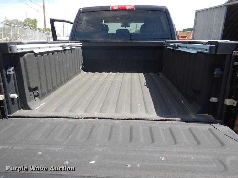 image for item DG1157 2014 Dodge Ram 1500 Crew Cab pickup truck